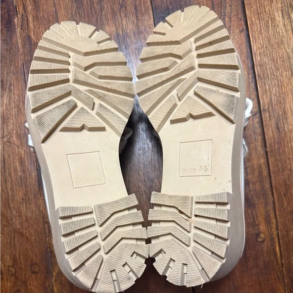 Dolce Vita Haris Platform Loafers with Chunky Chain Ivory Size 8.5 - Picture 10 of 11